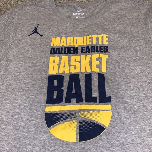 NEW Marquette Basketball T Shirt Small 🏀 NIKE - Picture 2 of 4